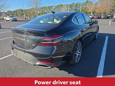 Used 2025 Genesis G70 2.5T image 10