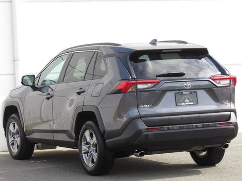 Used 2024 Toyota RAV4 XLE w/ Convenience Package image 5