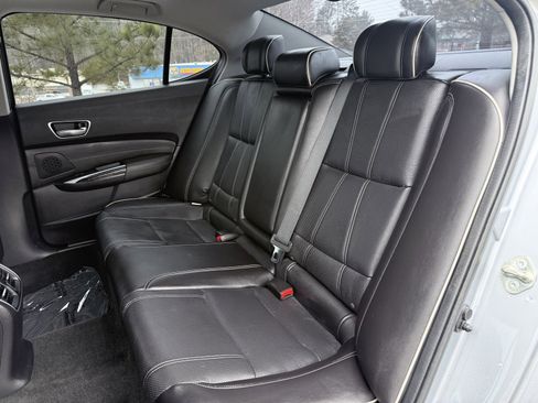 Used 2018 Acura TLX V6 w/ Technology Package image 40