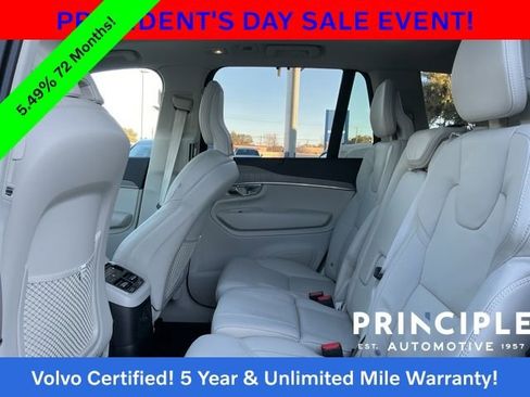 Certified 2025 Volvo XC90 T8 Ultra w/ Protection Package Premier image 35