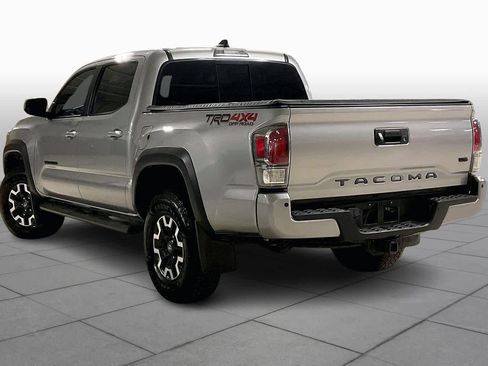Used 2021 Toyota Tacoma TRD Off-Road image 11