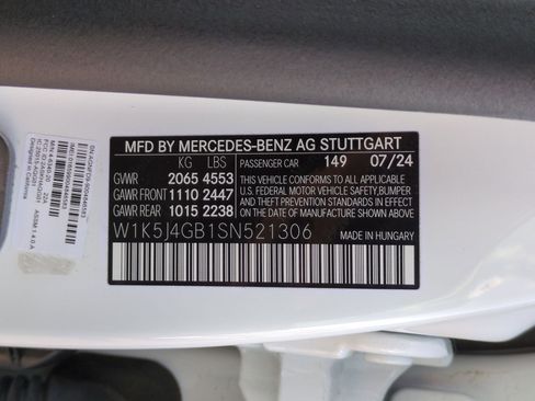 Used 2025 Mercedes-Benz CLA 250 image 35