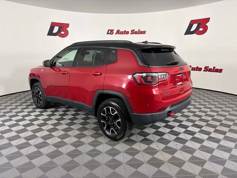 Used 2020 Jeep Compass Trailhawk AWD/4WD image 4