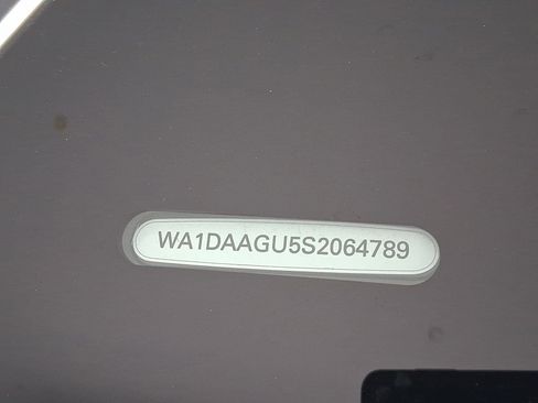 New 2025 Audi Q5 Premium image 18