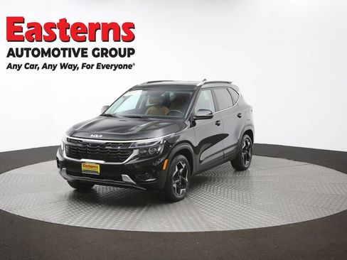 Used 2024 Kia Seltos EX AWD/4WD image 55