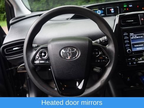 Used 2021 Toyota Prius LE FWD image 4