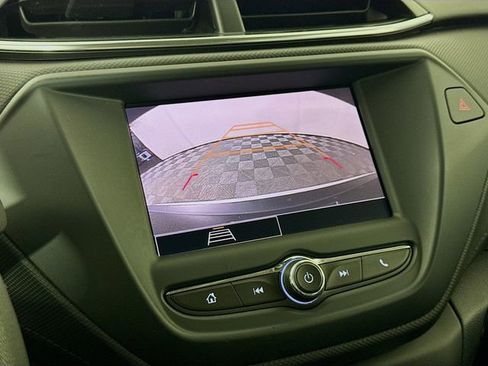 Used 2022 Chevrolet TrailBlazer LT AWD/4WD image 22