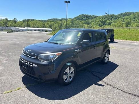 Used 2016 Kia Soul FWD image 4