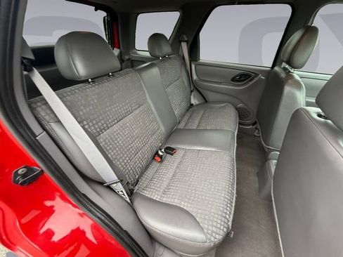 Used 2002 Ford Escape XLS AWD/4WD image 18