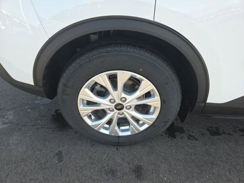 Certified 2025 Ford Escape Active image 5