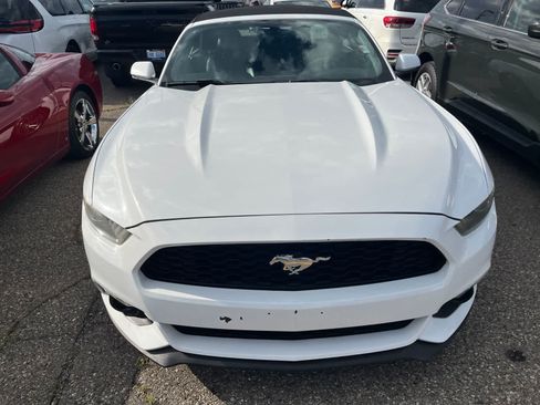 Used 2017 Ford Mustang Premium RWD image 23