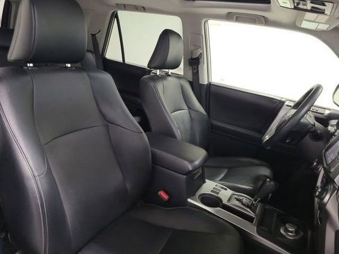 Used 2017 Toyota 4Runner Limited AWD/4WD image 13