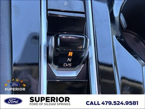 Used 2024 Volkswagen Atlas SEL Premium R-Line image 44