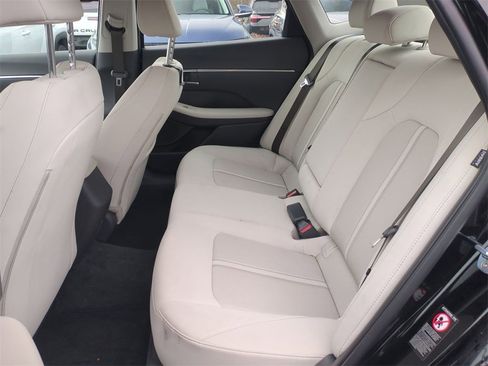 Certified 2023 Hyundai Sonata SEL w/ Cargo Package image 23