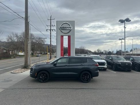 New 2026 Nissan Rogue SL AWD/4WD image 1