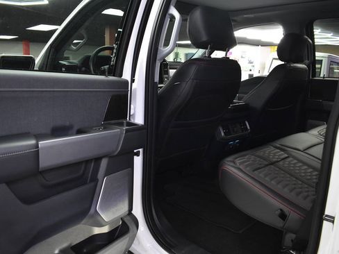 Used 2021 Ford F150 Lariat w/ Equipment Group 502A High image 26