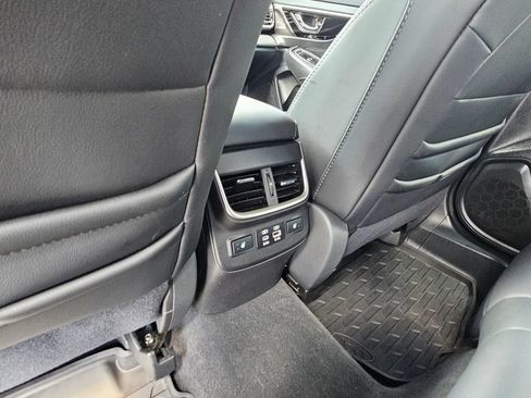 Used 2025 Subaru Outback Limited AWD/4WD image 13
