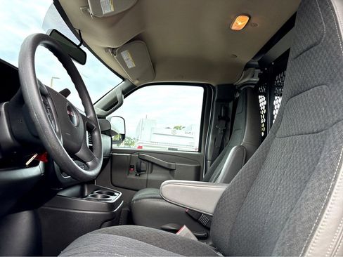 Used 2024 GMC Savana 2500 w/ Driver Convenience Package RWD image 14