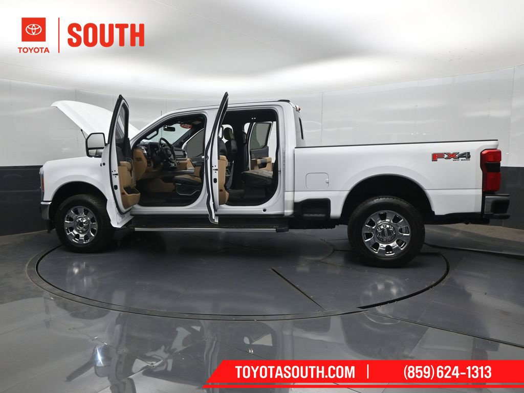 Used 2023 Ford F250 Lariat w/ Chrome Package AWD/4WD image 55