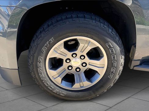 Used 2020 Chevrolet Tahoe LS image 11