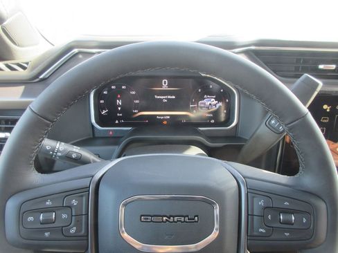 New 2026 GMC Sierra 2500 Denali Ultimate AWD/4WD image 19