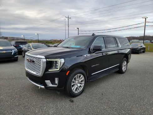 Certified 2024 GMC Yukon XL Denali image 1