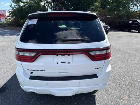 Used 2025 Dodge Durango GT AWD/4WD image 9