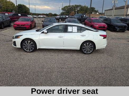 Used 2024 Nissan Altima 2.5 SL image 3