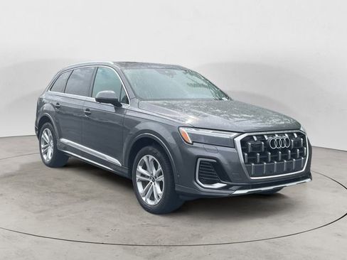 Used 2025 Audi Q7 3.0T Premium Plus AWD/4WD image 7