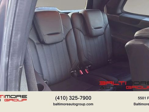 Used 2017 Mercedes-Benz GLS 450 4MATIC image 34