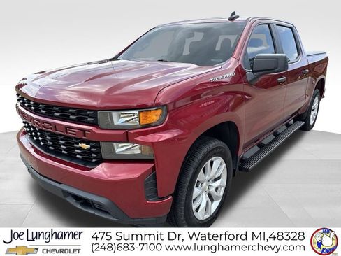 Used 2020 Chevrolet Silverado 1500 Custom w/ Custom Value Package AWD/4WD image 8
