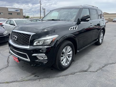 Used 2017 INFINITI QX80 4WD w/ Driver Assistance Package image 2