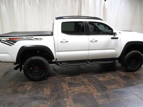 Used 2019 Toyota Tacoma TRD Pro image 4
