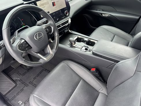 Used 2023 Lexus RX 350 w/ Cold Area Package AWD/4WD image 10