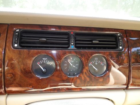 Used 1997 Jaguar XK8 Coupe RWD image 86