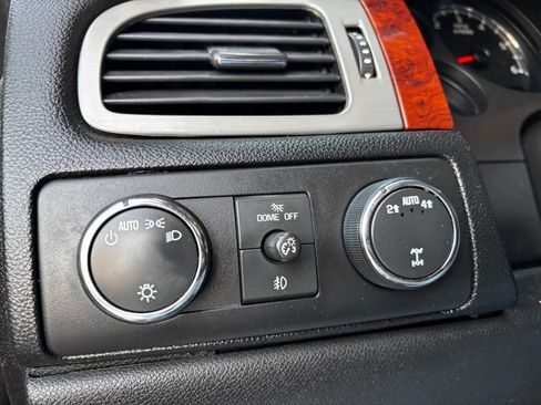 Used 2014 Chevrolet Tahoe LT image 35