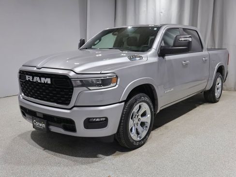Certified 2025 RAM 1500 Big Horn AWD/4WD image 7