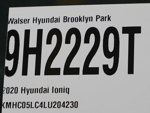Used 2020 Hyundai Ioniq Limited FWD image 28