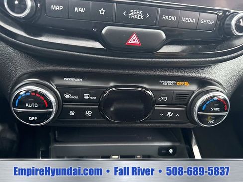 Used 2023 Kia Soul EX FWD image 25