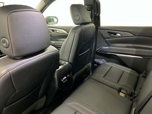 New 2026 Chevrolet Traverse LT w/ Enhanced Driving Package AWD/4WD image 21