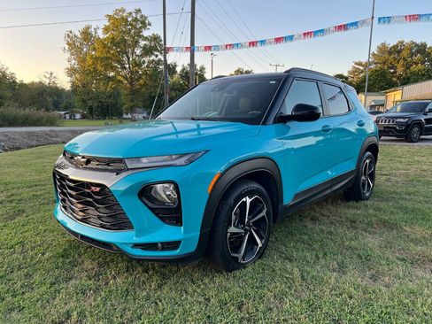 Used 2021 Chevrolet TrailBlazer RS w/ Technology Package image 1