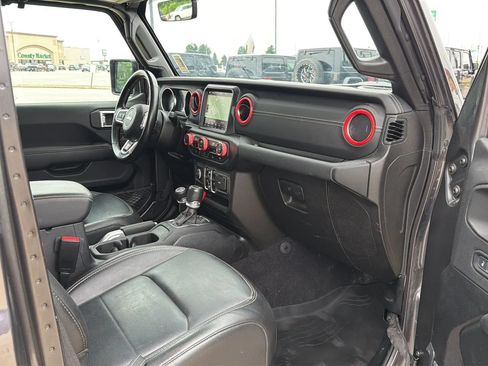 Used 2021 Jeep Gladiator Overland w/ Popular Equipment Package AWD/4WD image 76