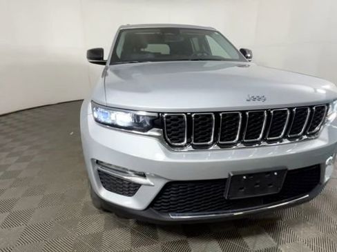 Used 2022 Jeep Grand Cherokee Limited 4xe AWD/4WD image 12