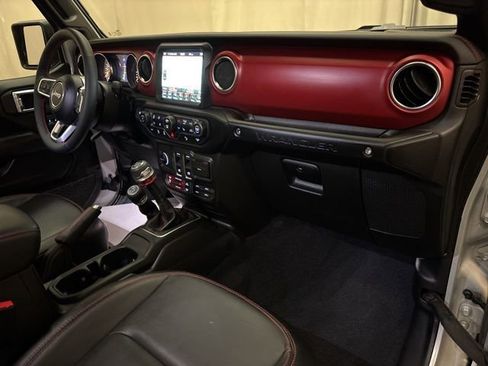 Used 2023 Jeep Wrangler Rubicon w/ LED Lighting Group image 25