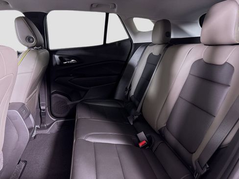 New 2026 Chevrolet Trax ACTIV w/ Sunroof Package image 28