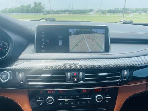 Used 2017 BMW X5 M image 23