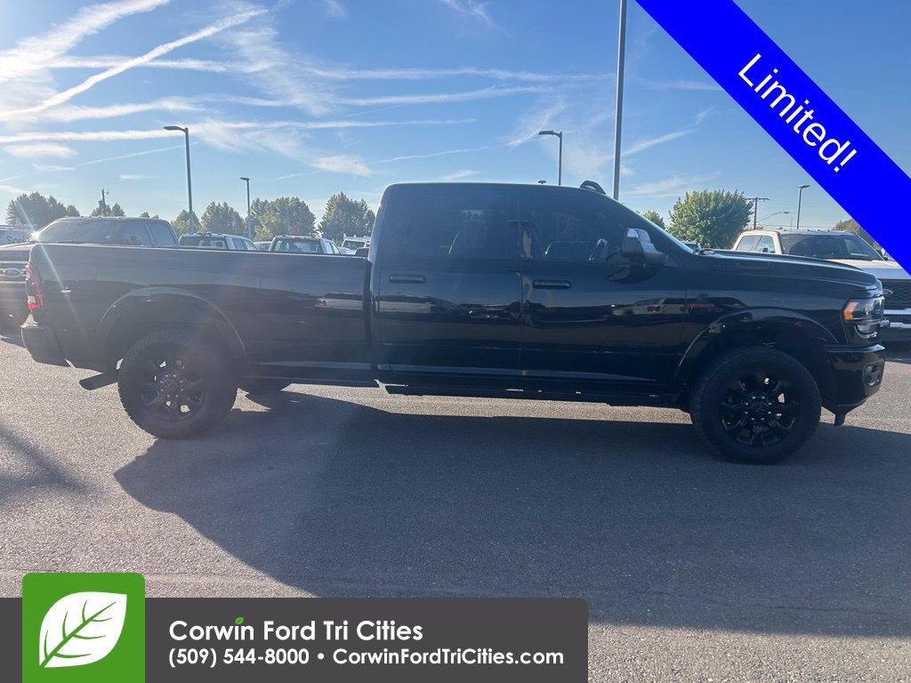 Used 2022 RAM 3500 Limited AWD/4WD image 4