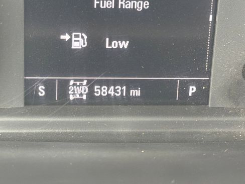 Used 2022 Chevrolet Silverado 2500 Custom w/ Custom Convenience Package AWD/4WD image 13