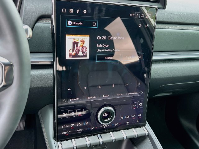 New 2027 GMC Terrain AT4 w/ Convenience Package III AWD/4WD image 10