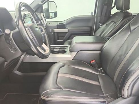 Certified 2021 Ford F250 Platinum w/ FX4 Off-Road Package AWD/4WD image 10